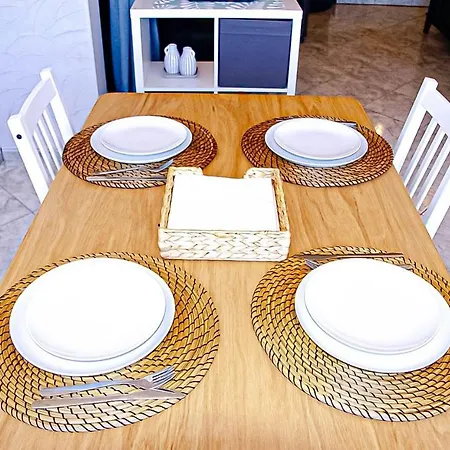 Casa-yelena-direkt-am-meer-mit-grossem-pool דירה Chayofa